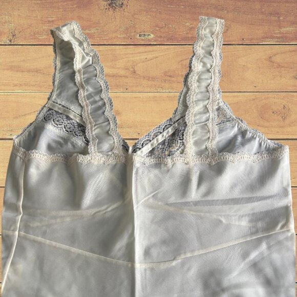 Christian Dior Vintage Ivory Full Slip - Picture 5 of 12